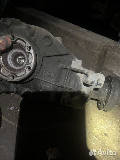 Редуктор на bmw x5 e53