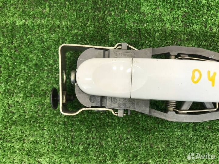 Ручка двери правая Volkswagen Touran 1T cavc 2009