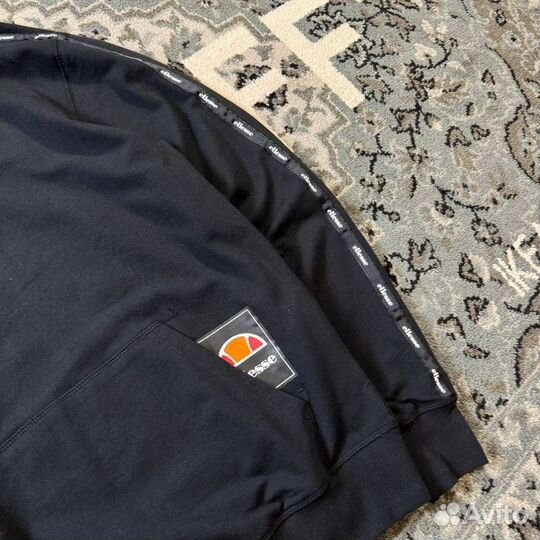 Худи мужское Ellesse