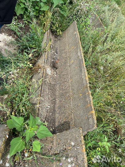 Бетонные кормушки