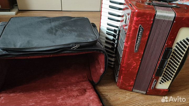 Аккордеон Weltmeister stella