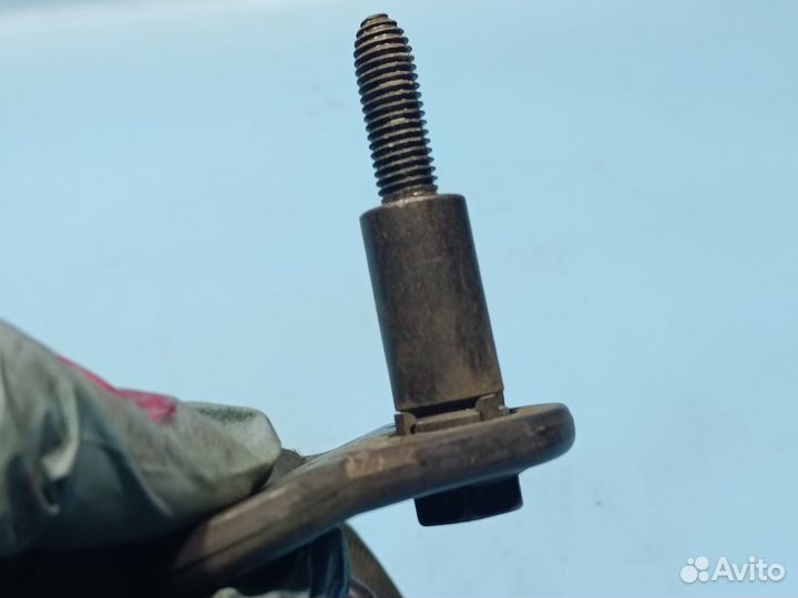 Ремень безопасности передний левый Renault Logan