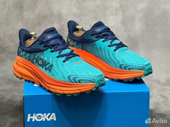 Кроссовки для бега по бездорожью Hoka