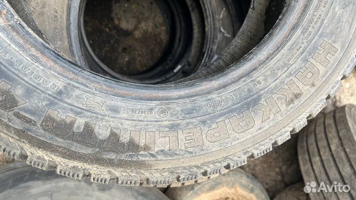 Nokian Tyres Hakkapeliitta 2 215/60 R16