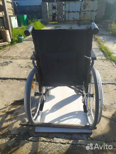 Коляска инвалидная