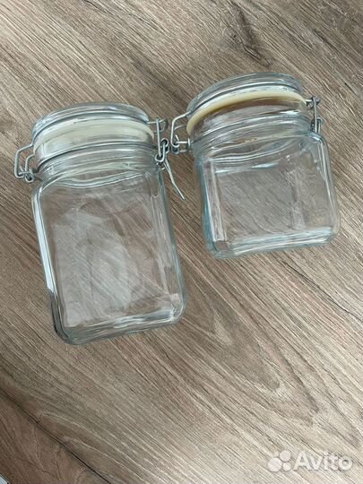 Банка стеклянная с крышкой