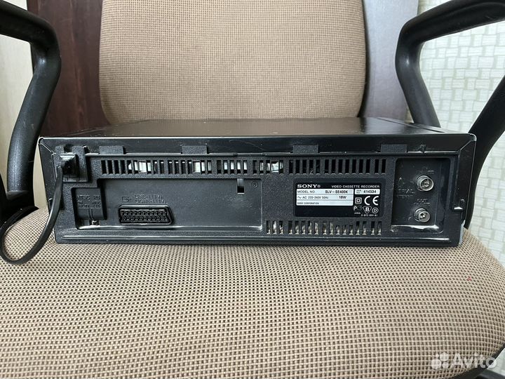 Видеомагнитофон sony slv-se400