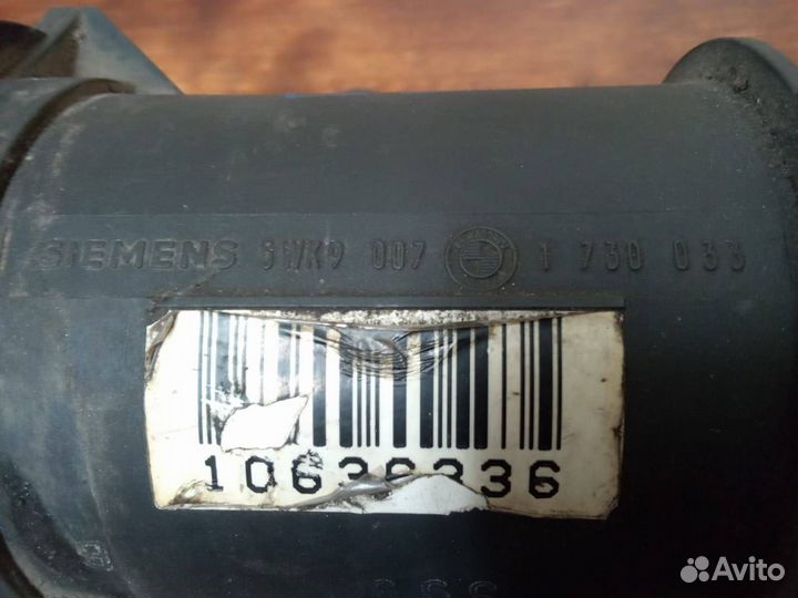 Датчик массового расхода воздуха BMW E36 2.0