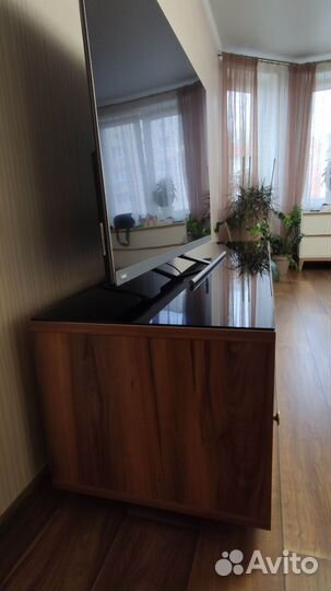 Тумба под телевизор длинная, б/у