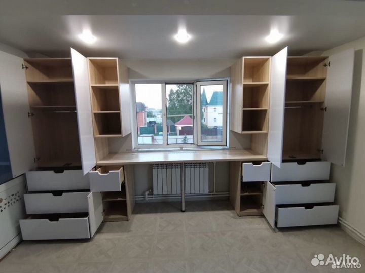 Сборщик мебели