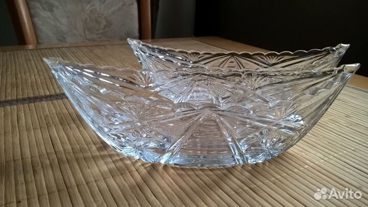 Вазочки, чайные пары и другая посуда