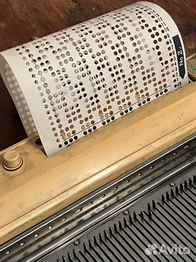 Двухфантурная вязальная машина Симак