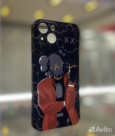 Чехол на iPhone 13