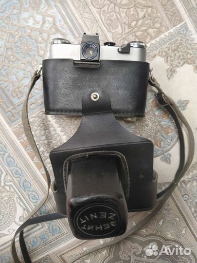 Плёночный фотоаппарат Зенит-Е