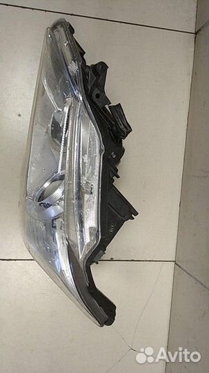 Фара левая Toyota Camry