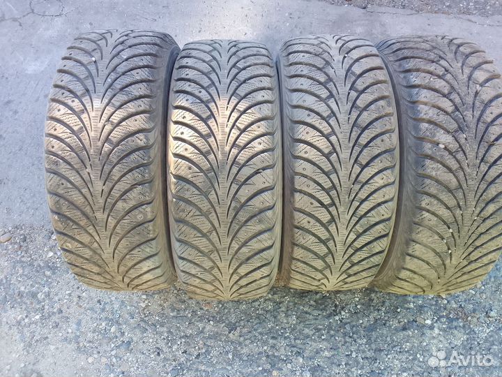 Sava Eskimo Stud 205/55 R16 91M