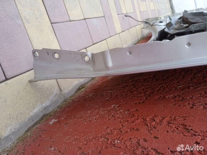 Капот W219 банан