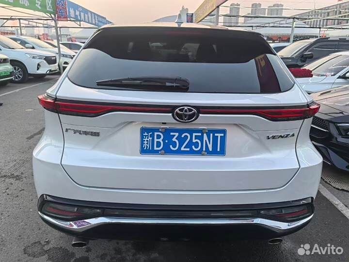 Toyota Venza 2.0 CVT, 2022, 9 000 км