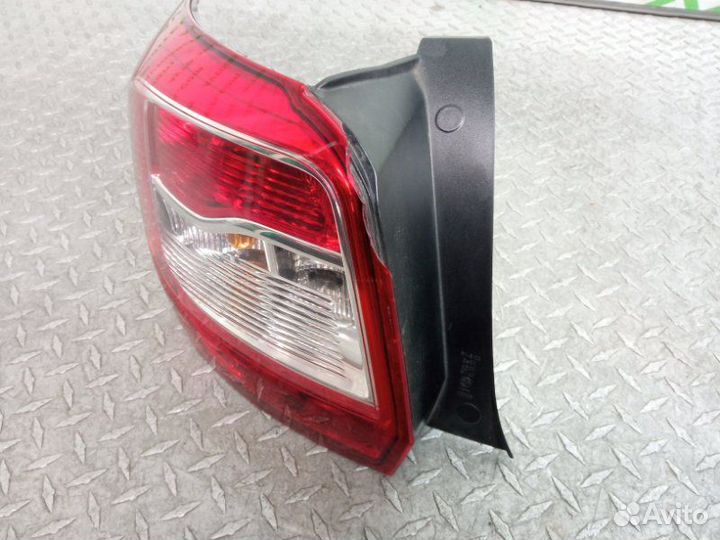 Фонарь задний левый Renault Sandero 2019