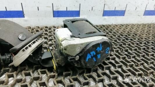 Ремень безопасности с пиропатроном сиденья передне