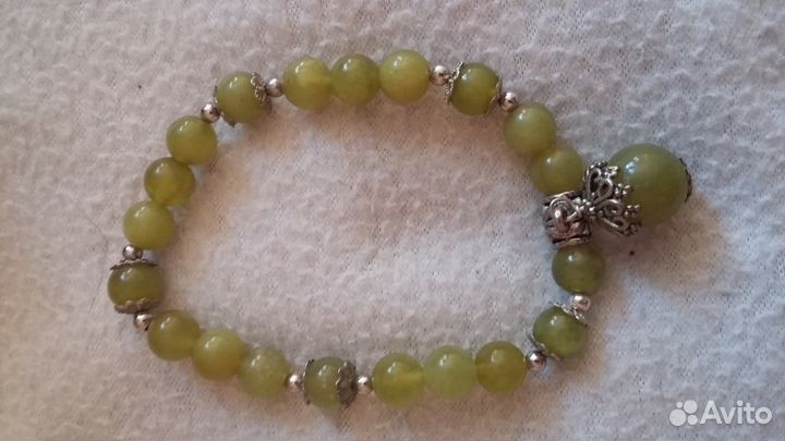 Браслеты из природных камней