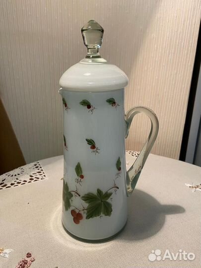 Кувшин молочное стекло 50-60гг