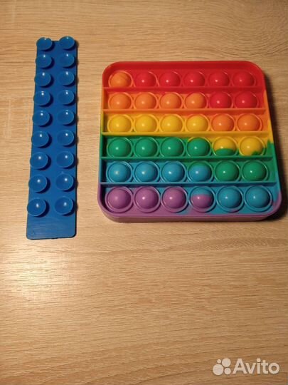 Сквидопоп и поп ит