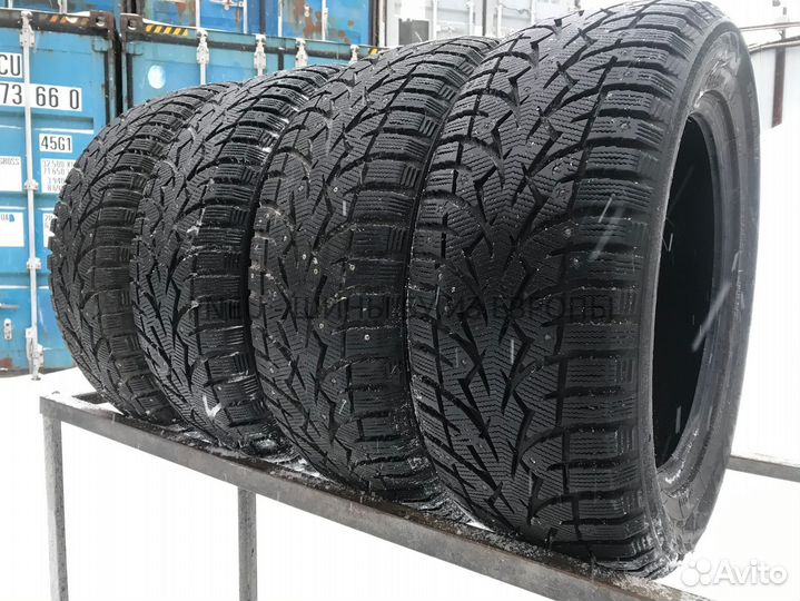 Toyo Observe G3-Ice 235/55 R17 93R