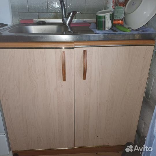 Кухонный гарнитур с техникой бу