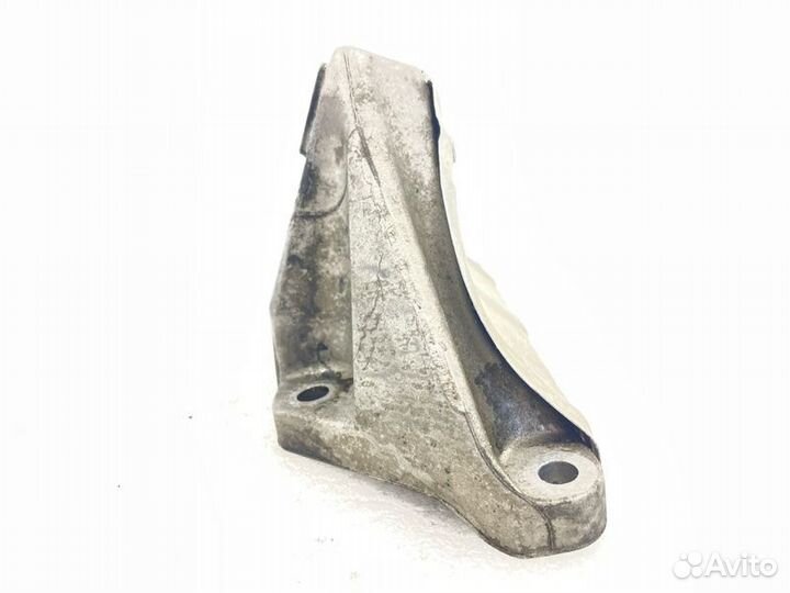 Кронштейн двигателя правый Bmw 7-Series F01 3.0