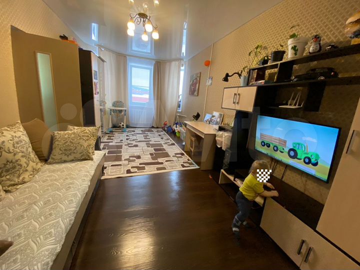 3-к. квартира, 63 м², 2/2 эт.