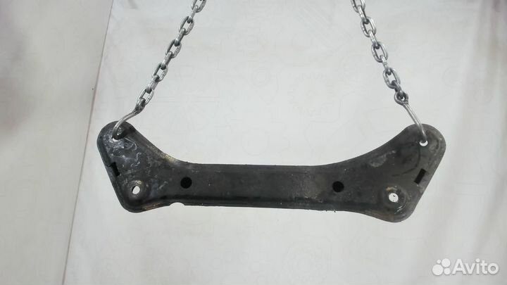 Балка подвески передняя Mazda Tribute 2007, 2008