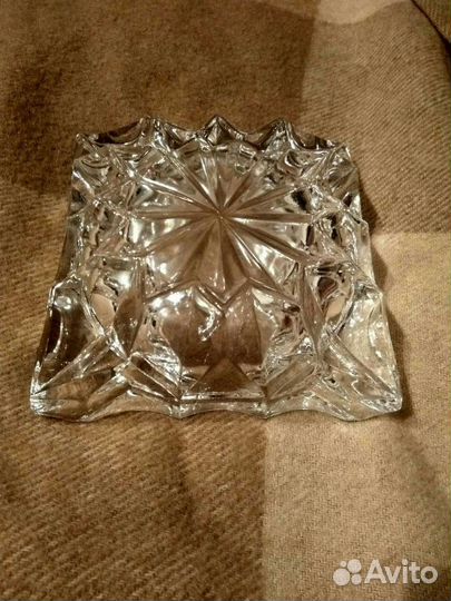 Пепельница хрустальная