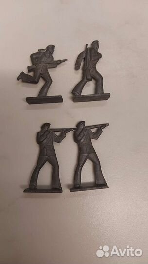 Солдатики витязи, матросы