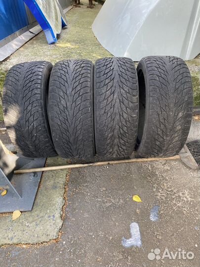 Nokian Tyres Hakkapeliitta 2 235/45 R17