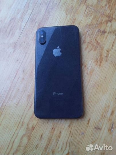 iPhone X, 64 ГБ