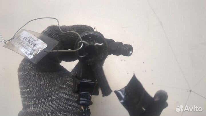 Форсунка топливная Jeep Liberty, 2002