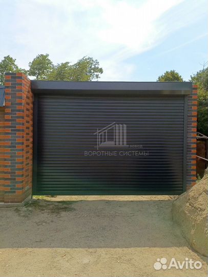 Роллетные ворота с калиткой