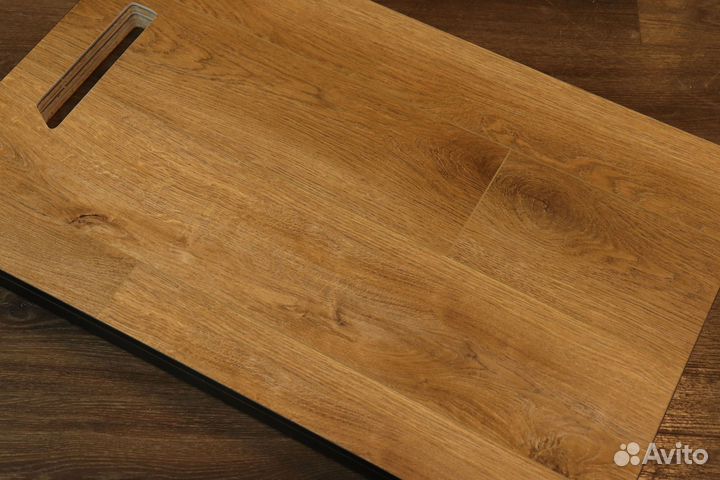 Кварцвиниловая плитка дуб