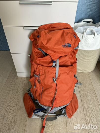 Трекинговый рюкзак The North Face Banchee 35