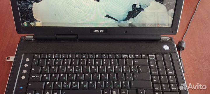 Ноутбук б/у Asus a7u