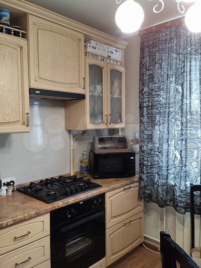 2-к. квартира, 51 м², 3/9 эт.