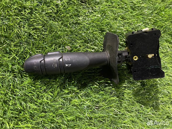 Переключатель стеклоочистителей Renault Logan