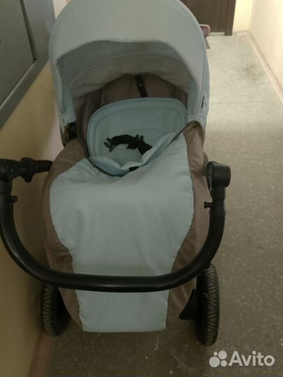 Коляска 3 в 1 с автолюлькой