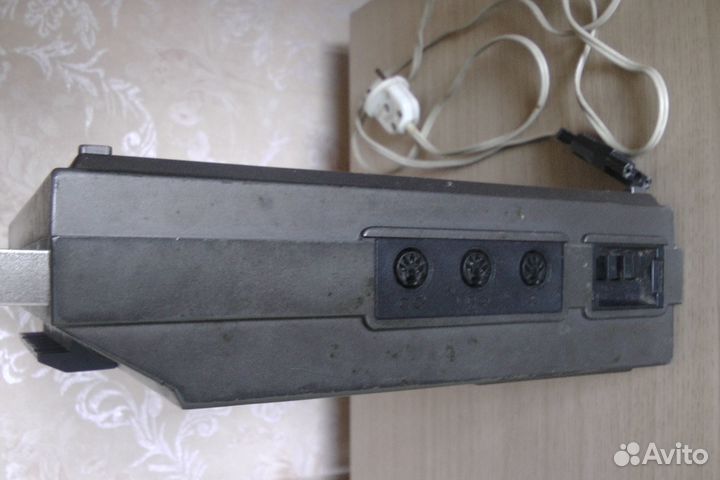 Магнитофон Соната С216 с сетевым проводом