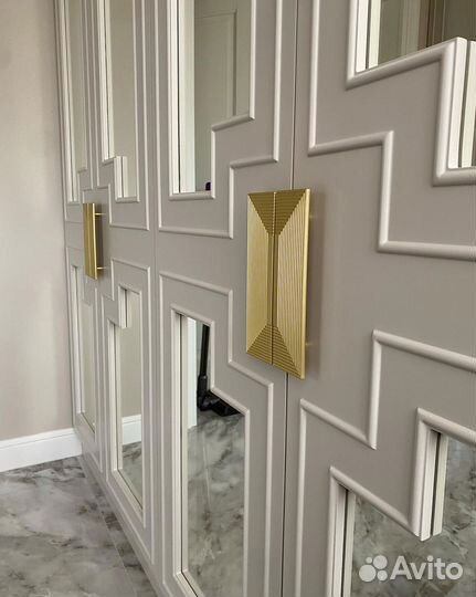 Шкаф в прихожую