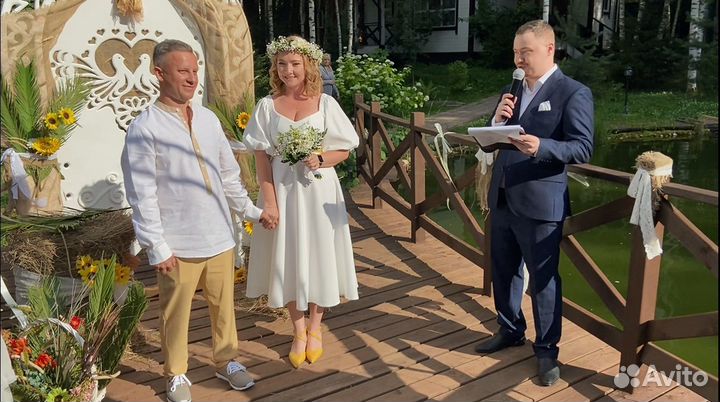 Ведущий на свадьбу, поющий ведущий+DJ+оборудование