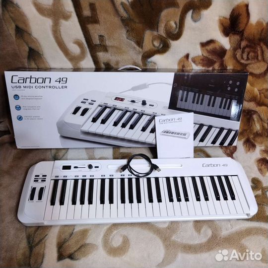 Миди (midi) клавиатура Carbon 49