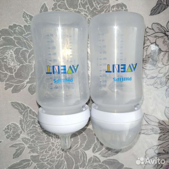 Бутылочки для кормления Avent. Отличное состоя