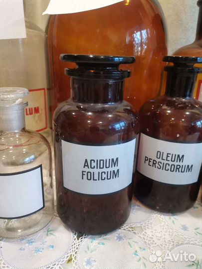 Банки с притертой пробкой